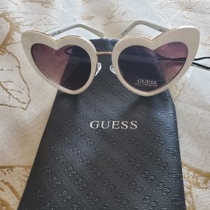 Guess Heart Sunglasses